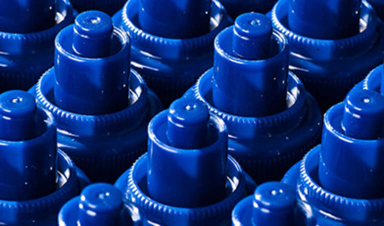 Xometry's Injection Molding Solutions for the Medical Industry